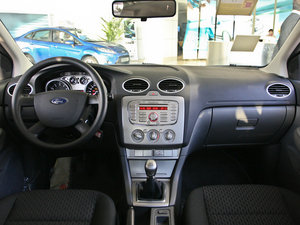 2011款1.8L 手动经典版 中控区