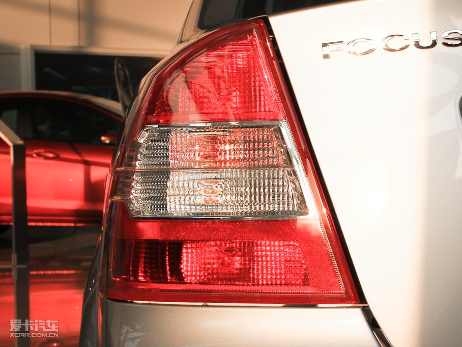 2011丣˹ 1.8L քm