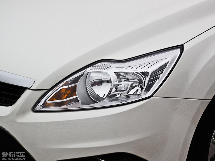 2011丣˹ 2.0L ԄӺA