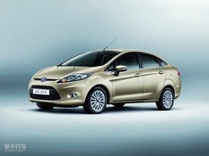 2010款三厢 1.3L 手动风尚版 整体外观