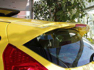 2010Ɏ 1.5L Ԅ\Ӱ (ji)^