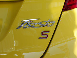 2010Ɏ 1.5L Ԅ\Ӱ (ji)^