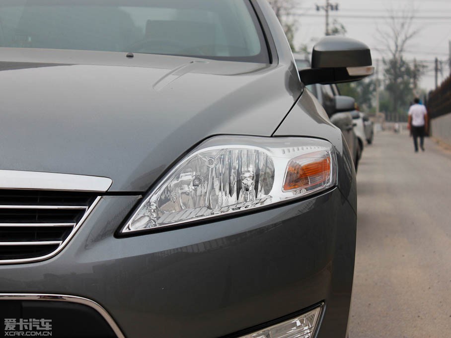 2011���� 2.3L �ԄӺ��A��