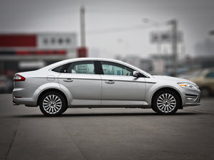 2011GTDi 200 ԄӺA w^