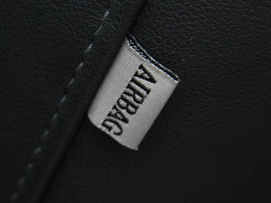 2011GTDi 200 ԄӺA g