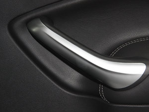 2011GTDi 200 ԄӺA g