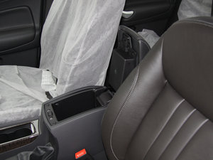 2011GTDi 200 ԄӺA g