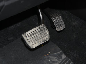 2011GTDi 200 ԄӺA п؅^