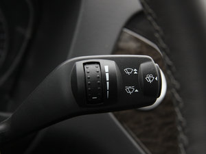 2011GTDi 200 ԄӺA п؅^