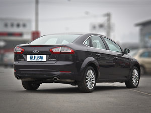 2011GTDi 200 ԄӺA w^