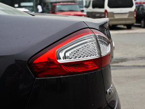 2011GTDi 200 ԄӺA ^