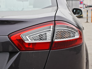 2011GTDi 200 ԄӺA ^