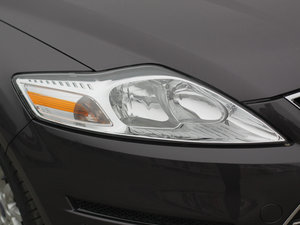 2011GTDi 200 ԄӺA ^