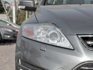 2011GTDi 200 ԄӺA ^