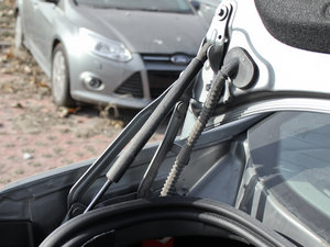 2011GTDi 200 ԄӺA g