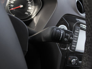 2011GTDi 200 Ԅ(dng)A п؅^(q)