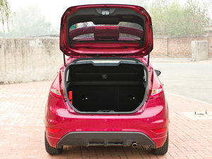 2011Ɏ 1.5L ԄӄńӰ g