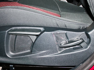 2011Ɏ 1.5L ԄӄńӰ {{