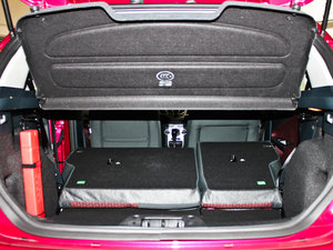 2011Ɏ 1.5L ԄӄńӰ g