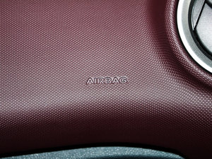 2011Ɏ 1.5L ԄӄńӰ g