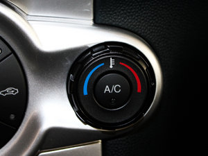 2011Ɏ 1.5L ԄӄńӰ п؅^(q)