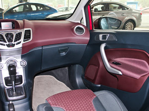 2011Ɏ 1.5L ԄӄńӰ g