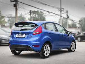 2011Ɏ 1.5L Ԅ\Ӱ w^