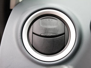 2011Ɏ 1.5L Ԅ\Ӱ п؅^