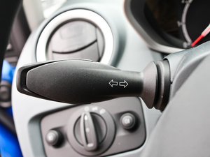 2011Ɏ 1.5L Ԅ\Ӱ п؅^