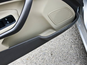 2011 1.5L Ԅӕrа ǰTg