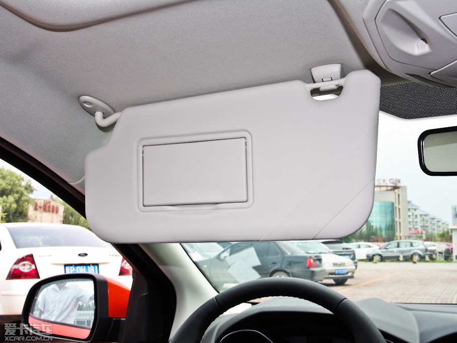 2012˹ Ɏ 1.6L ք(dng)L(fng)