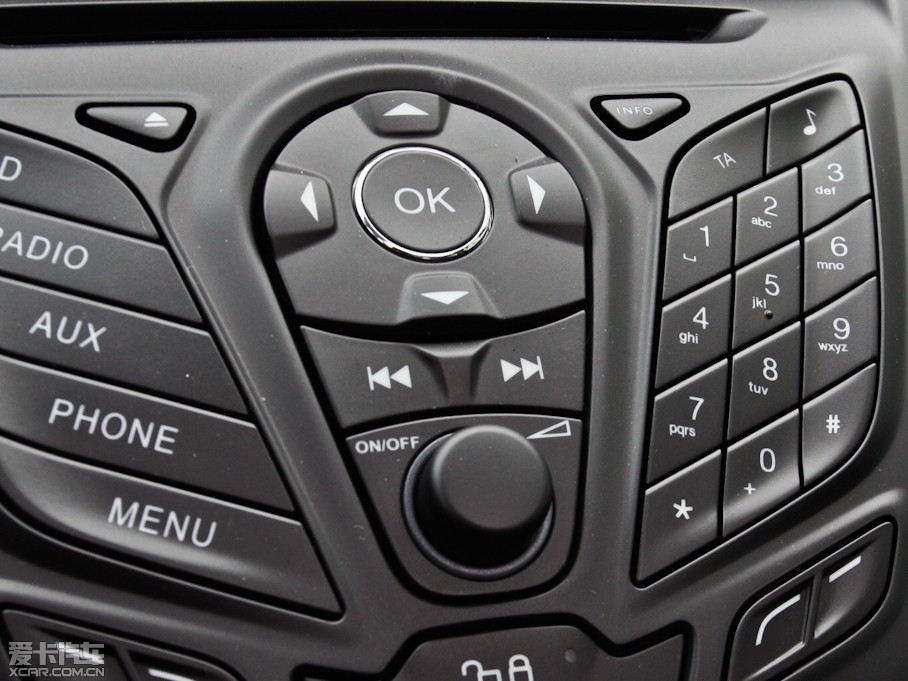 2012˹ Ɏ 1.6L քL