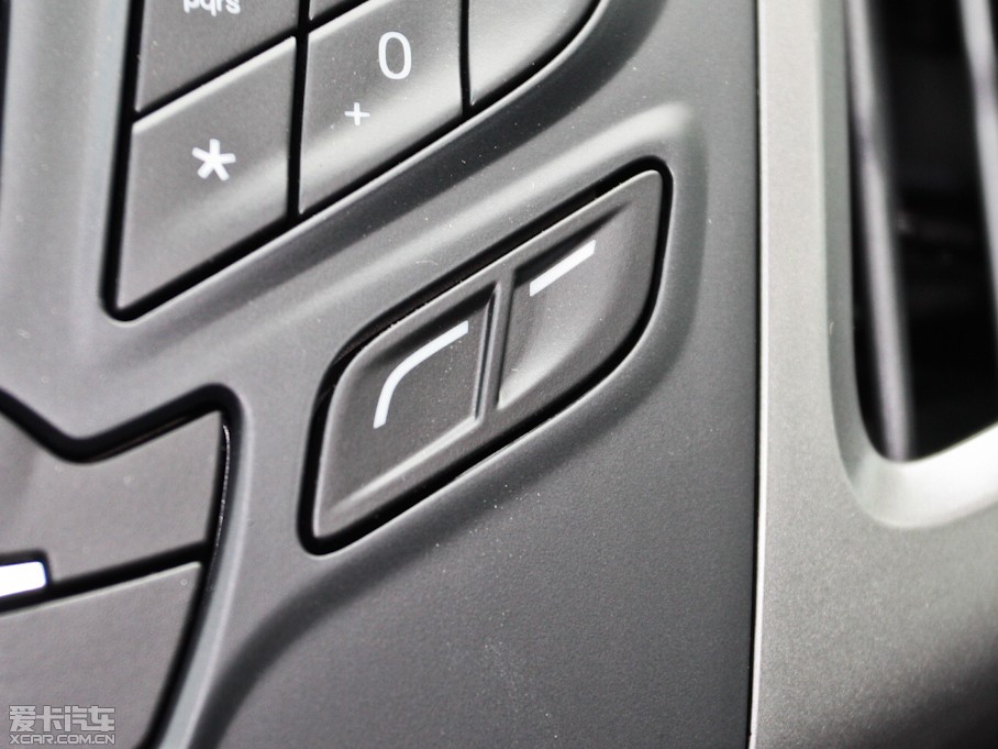 2012˹ Ɏ 1.6L քL