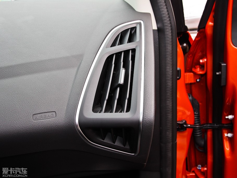 2012˹ Ɏ 1.6L քL