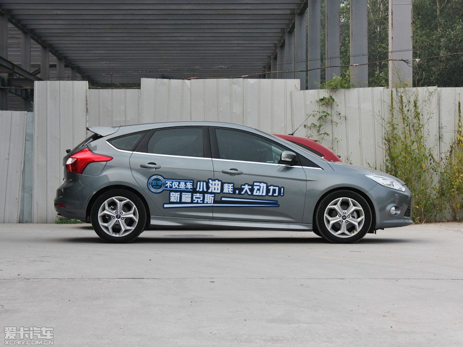 2012˹ Ɏ 2.0L քӺA\