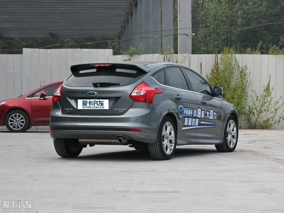 2012˹ Ɏ 2.0L քӺA\