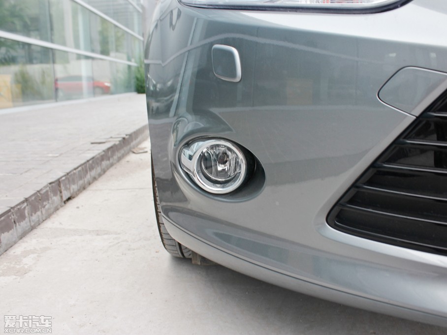 2012˹ Ɏ 2.0L քӺA\