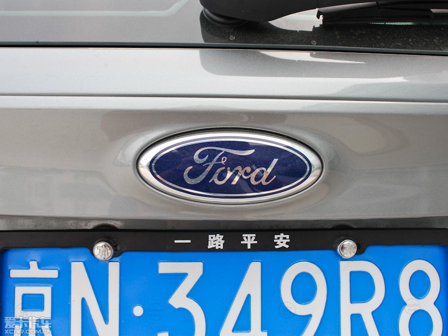 2012˹ Ɏ 2.0L քӺA\