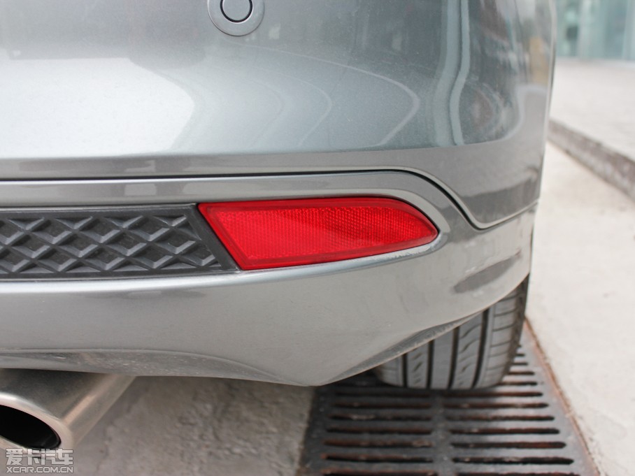 2012˹ Ɏ 2.0L քӺA\