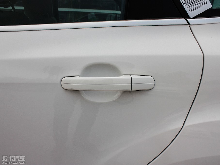 2012˹ Ɏ 2.0L ԄӺA\