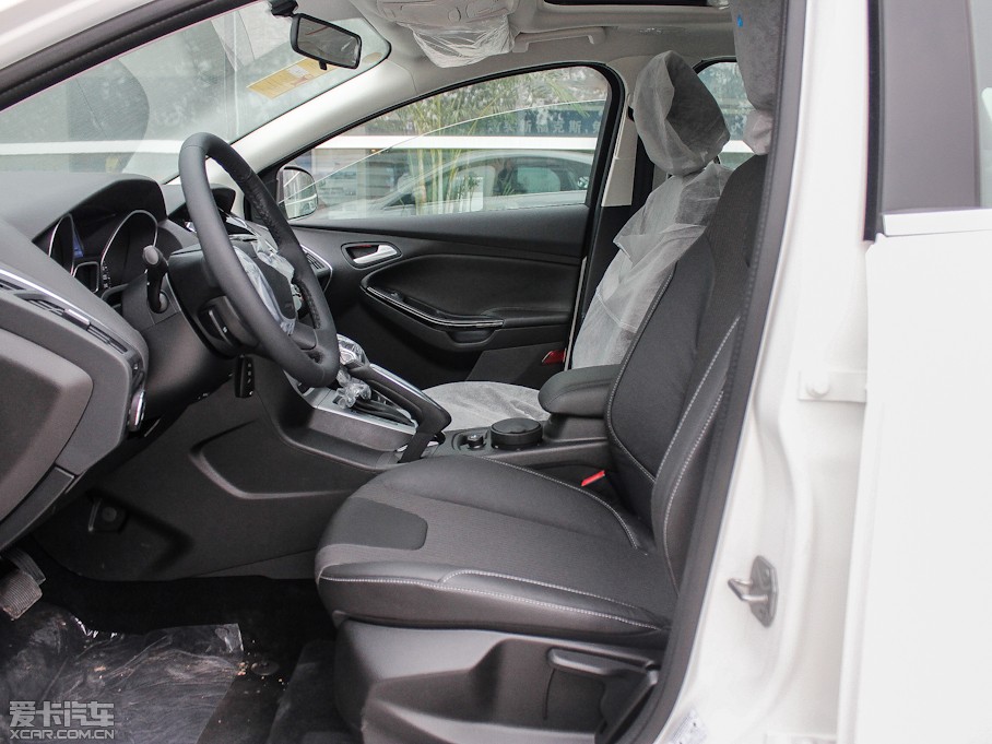 2012˹ Ɏ 2.0L ԄӺA\