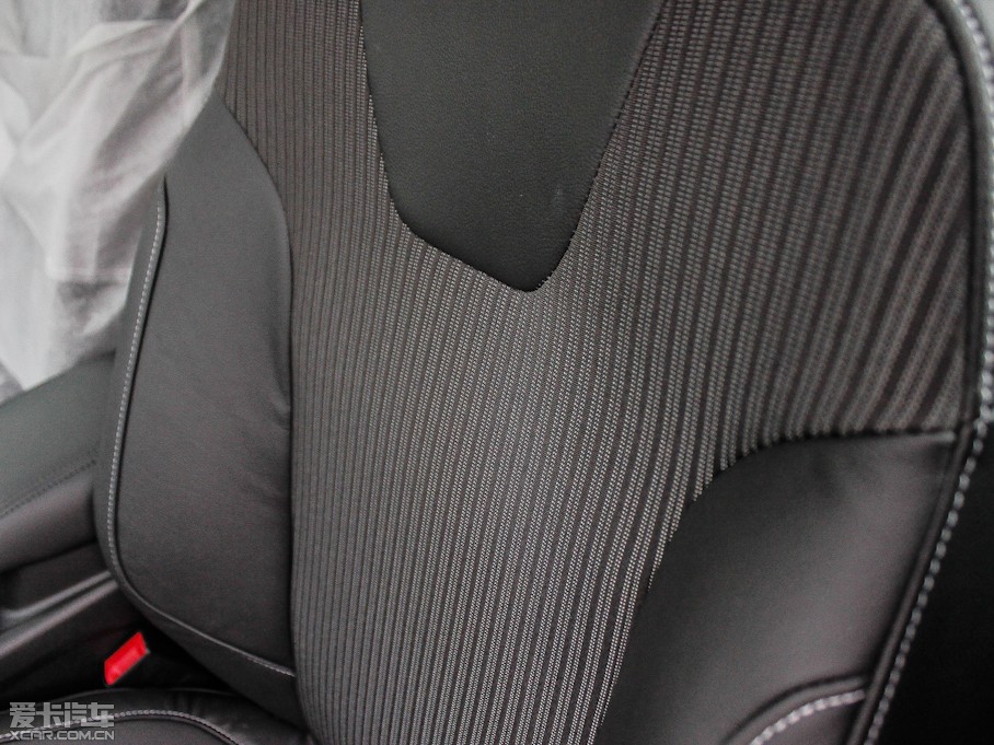 2012˹ Ɏ 2.0L Ԅ(dng)A\(yn)(dng)