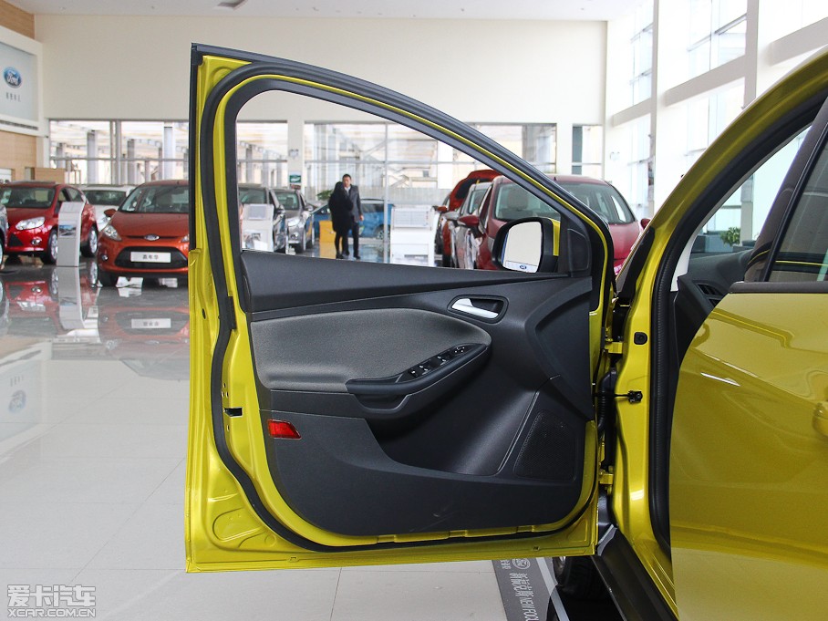 2012˹ Ɏ 1.6L քm