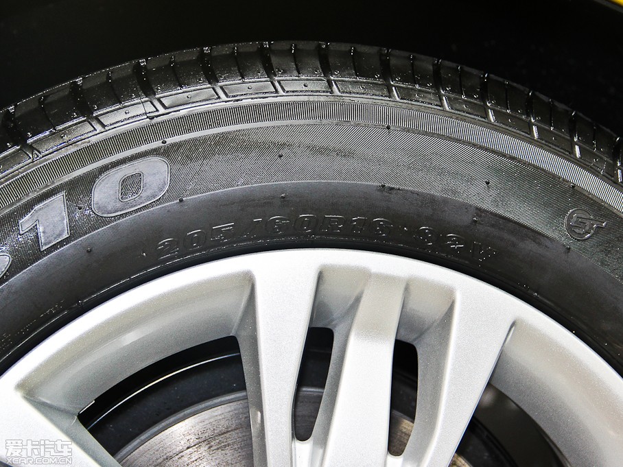 2012˹ Ɏ 1.6L քm