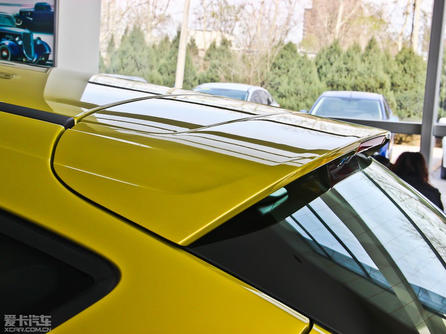 2012˹ Ɏ 1.6L քm