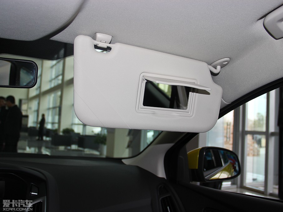 2012˹ Ɏ 1.6L քm