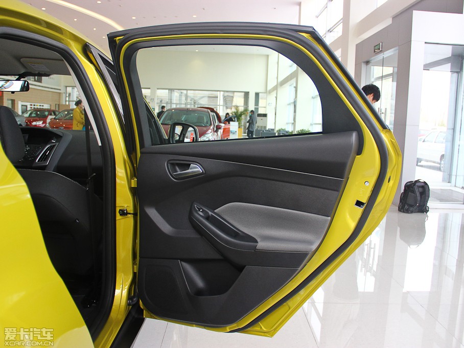 2012˹ Ɏ 1.6L քm