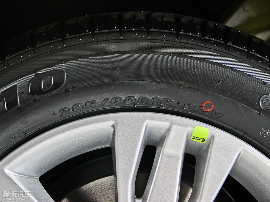 2012˹ Ɏ 1.6L քm