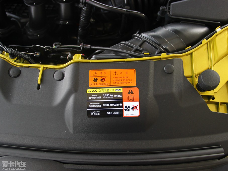 2012˹ Ɏ 1.6L քL