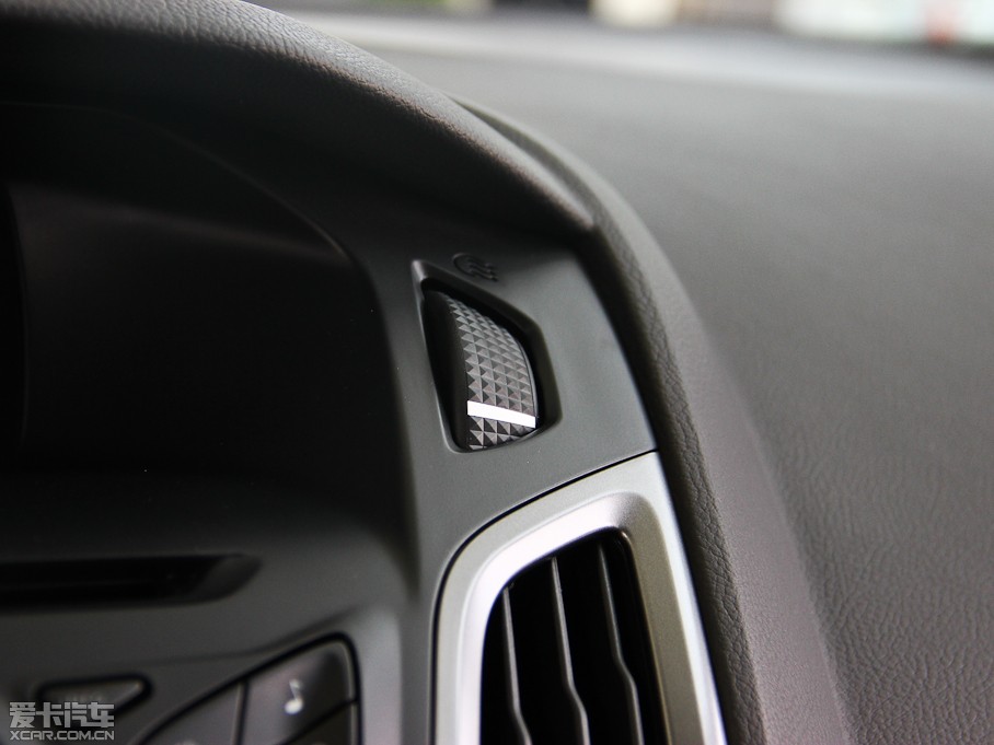 2012˹ Ɏ 1.6L ք(dng)L(fng)